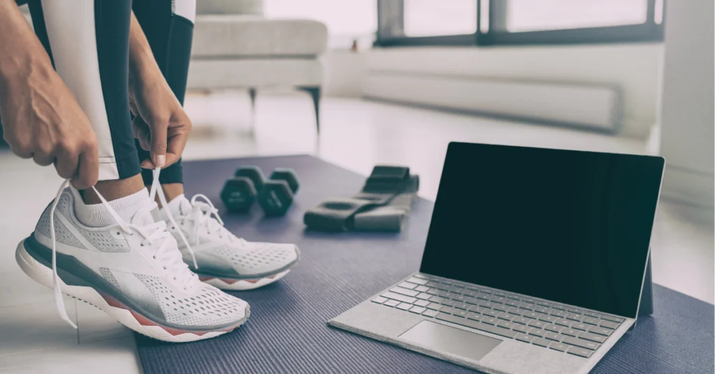 Transform Your Fitness Routine with an Online Coach Who Fits Your Busy Lifestyle