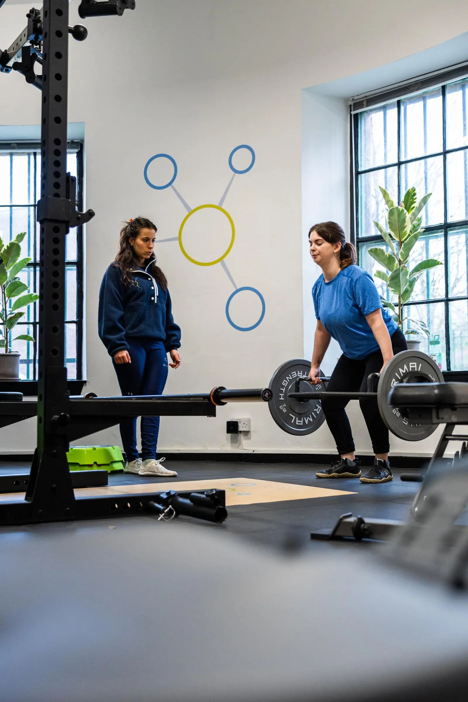 KA3_4429 Clinical movement analysis of a deadlift progression to ensure optimal spinal alignment during a personal training Edinburgh session.